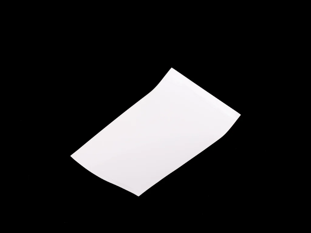 Adhesive PCR sealing film used for sealing 96-well microplates in PCR and qPCR workflows.