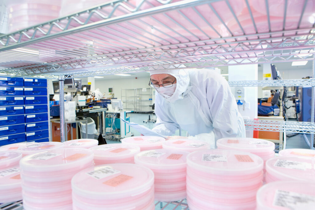 Petri dishes stored and handled in a routine laboratory workflow environment